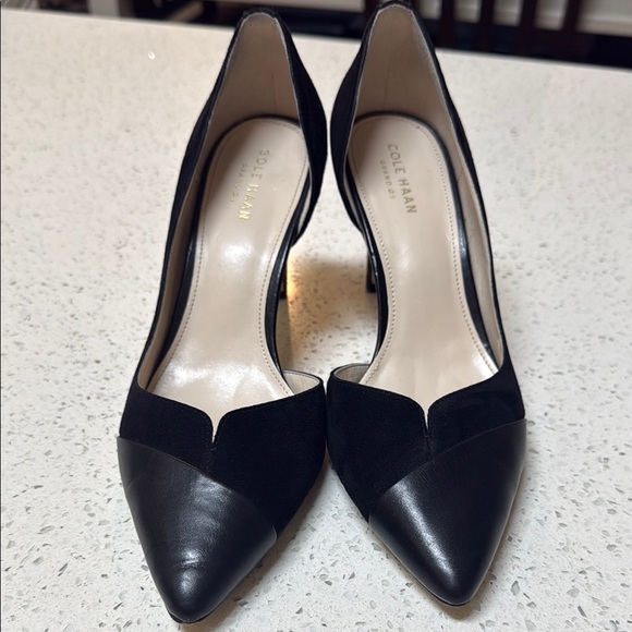 Cole Haan Black Pointed-Toe Heels - Picture 4 of 5